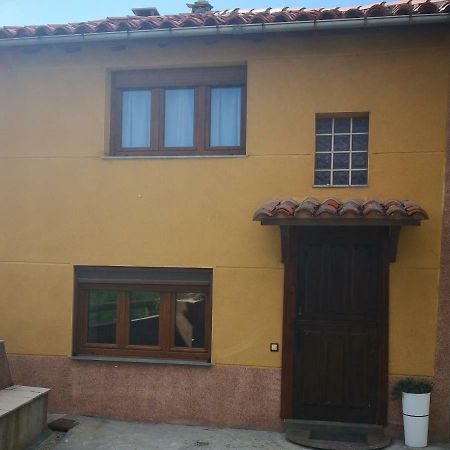 Casa Nueva Pension Salas  Buitenkant foto