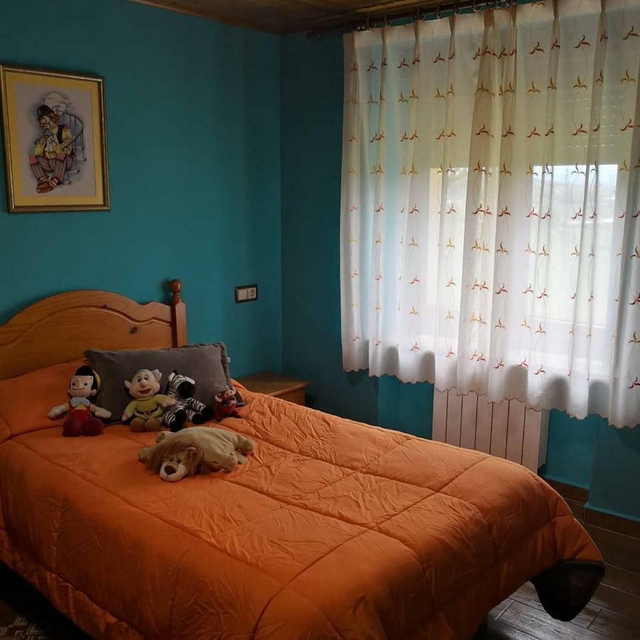 Casa Nueva Pension Salas  Buitenkant foto