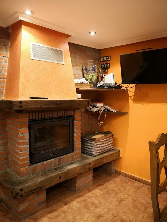Casa Nueva Pension Salas  Buitenkant foto