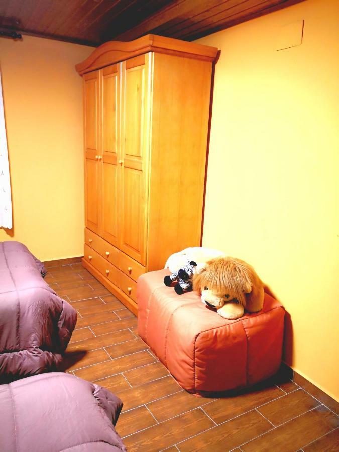 Casa Nueva Pension Salas  Buitenkant foto